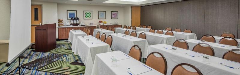 Express Hotel&suites Modesto-salida, An Ihg Salida